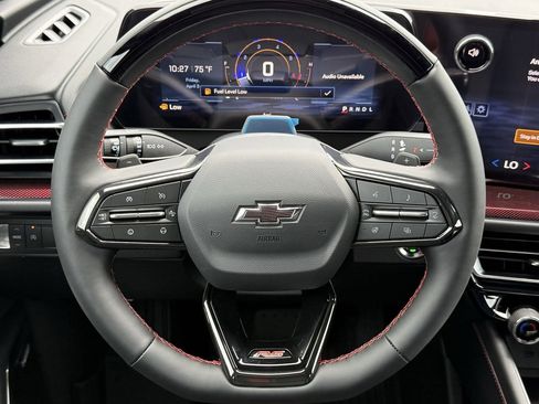 New 2026 Chevrolet Traverse RS image 12