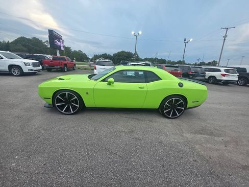 Used 2019 Dodge Challenger R/T Scat Pack w/ Plus Package RWD image 1