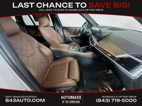 Used 2024 BMW X5 xDrive40i w/ Parking Assistance Package AWD/4WD image 11