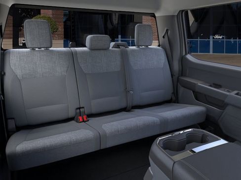 New 2025 Ford F250 XLT w/ FX4 Off-Road Package image 11