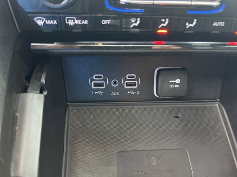 Certified 2024 Jeep Grand Cherokee L Altitude AWD/4WD image 41
