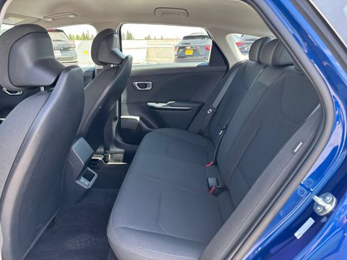 Used 2026 Kia K4 FWD image 24