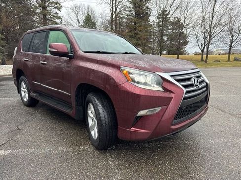 Used 2015 Lexus GX 460 image 2
