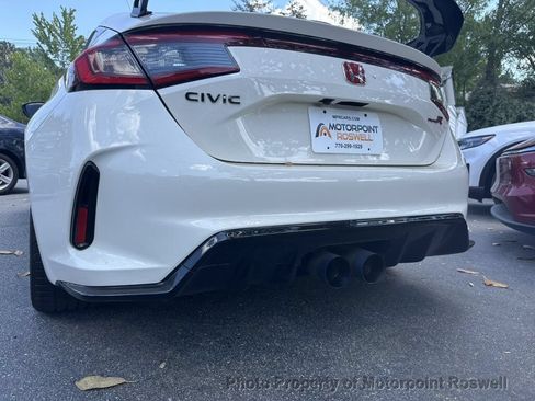 Used 2024 Honda Civic Type R image 6