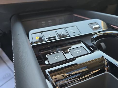 New 2026 Nissan Murano Platinum image 32