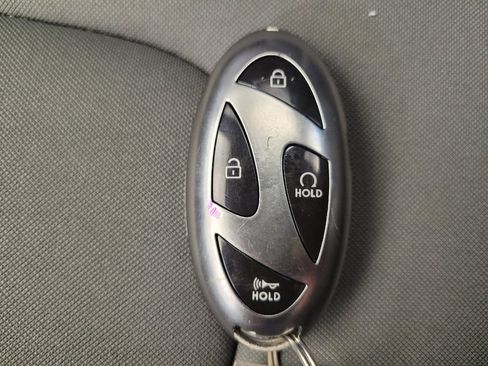 Used 2024 Hyundai Elantra SEL w/ Convenience Package FWD image 32