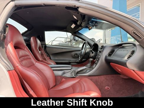 Used 1999 Chevrolet Corvette Convertible w/ Memory Pkg image 52