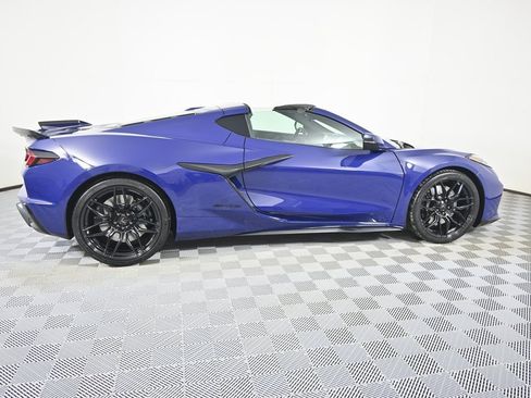 New 2026 Chevrolet Corvette Z06 w/ Stealth Interior Trim Package image 7