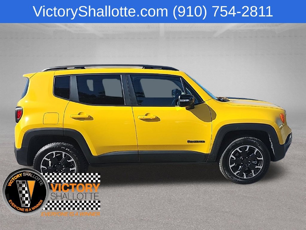 Certified 2023 Jeep Renegade Latitude AWD/4WD image 27