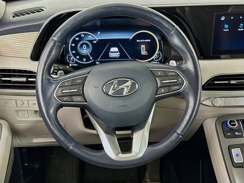 Used 2021 Hyundai Palisade Limited image 18