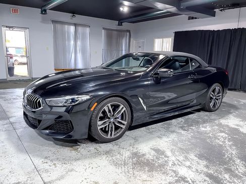 Used 2022 BMW 840i Convertible w/ Driving Assistance Package image 4