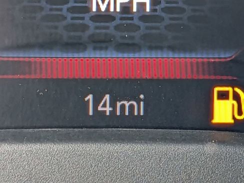 New 2026 RAM 1500 4x4 Crew Cab image 38