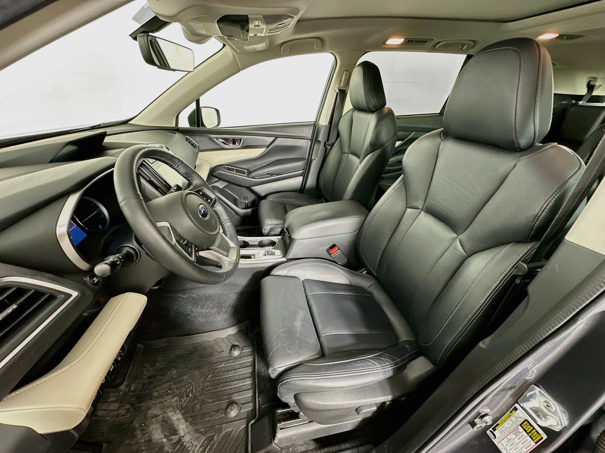 Used 2022 Subaru Ascent Limited w/ Technology Package AWD/4WD image 13