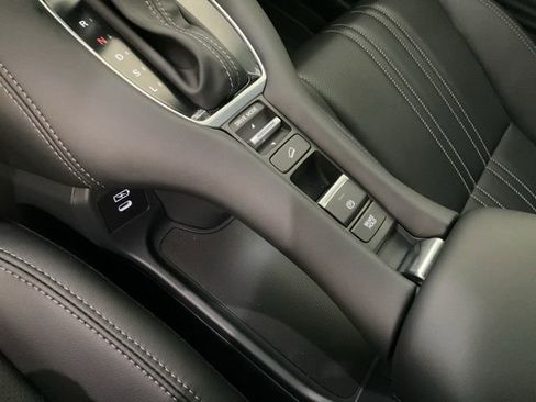 New 2026 Honda HR-V EX-L image 14