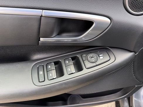 Used 2020 Hyundai Sonata SEL w/ Convenience + Sunroof Package FWD image 19