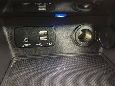 Certified 2023 Subaru Forester Touring AWD/4WD image 28