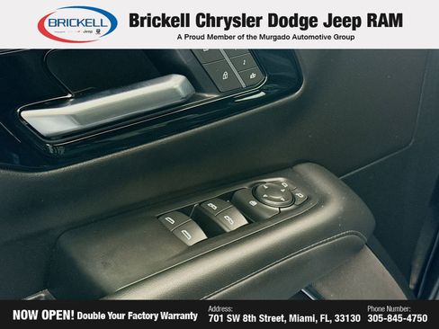 Used 2025 Chevrolet Tahoe Z71 AWD/4WD image 24