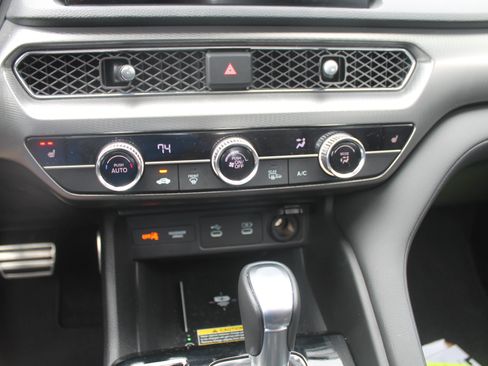 Used 2026 Acura Integra A-Spec FWD image 12