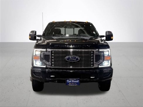 Used 2021 Ford F350 Platinum w/ FX4 Off-Road Package image 4