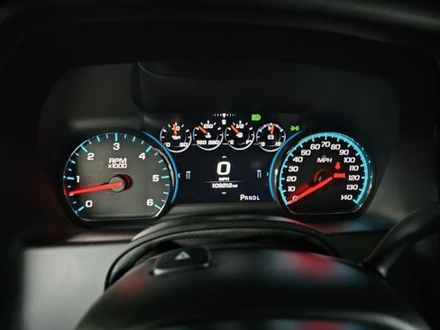 Used 2018 GMC Yukon Denali w/ Denali Ultimate Package image 32