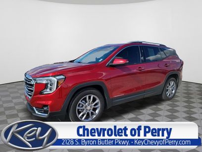 Used 2022 GMC Terrain SLT w/ Infotainment Package II