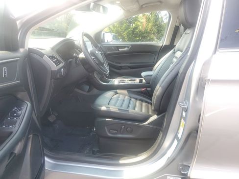 Used 2022 Ford Edge SEL w/ Convenience Package image 8