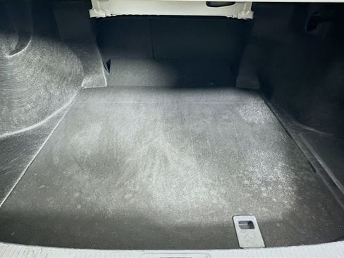 Used 2025 Toyota Camry SE FWD image 27