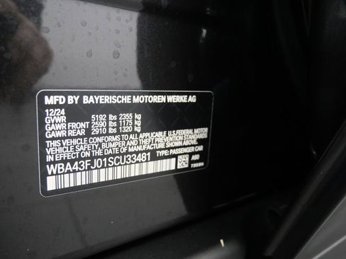 Used 2025 BMW 530i w/ Premium Package image 30