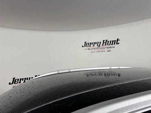 Used 2023 Nissan Kicks SV image 12