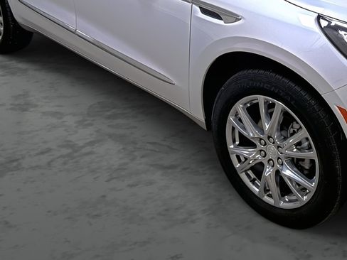 Certified 2022 Buick Enclave Premium w/ Experience Buick Package image 11