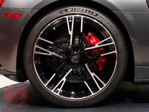 Used 2020 Audi R8 V10 performance image 14