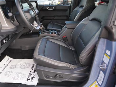 Used 2025 Ford Bronco Outer Banks w/ Sasquatch Package image 9