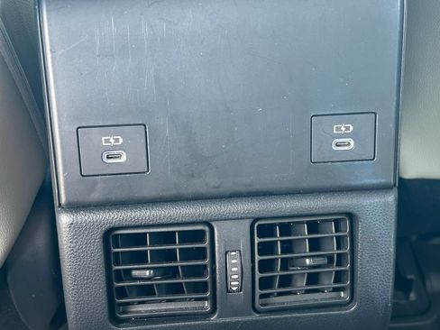 Used 2024 Toyota bZ4X FWD image 23