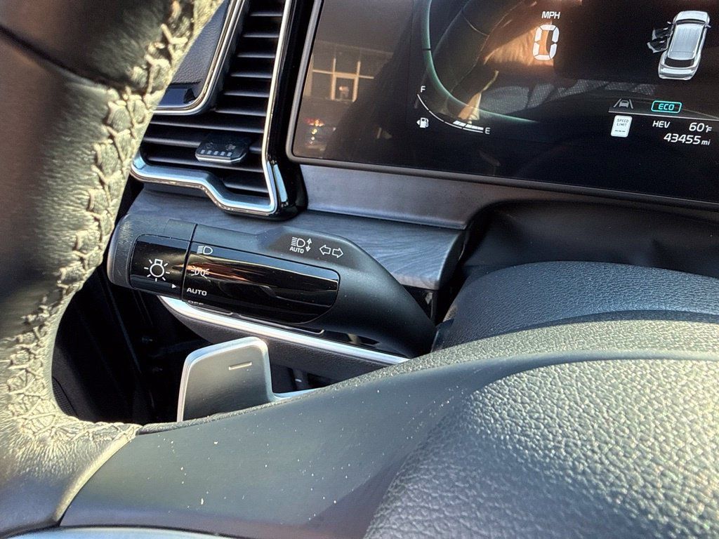 Used 2023 Kia Sportage X-Line AWD/4WD image 27
