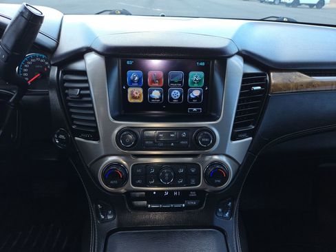 Used 2017 GMC Yukon Denali w/ Open Road Package AWD/4WD image 16
