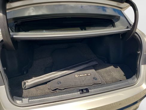 Used 2023 Lexus IS 500 w/ Accessory Package RWD image 8