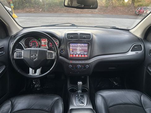 Used 2020 Dodge Journey Crossroad image 23