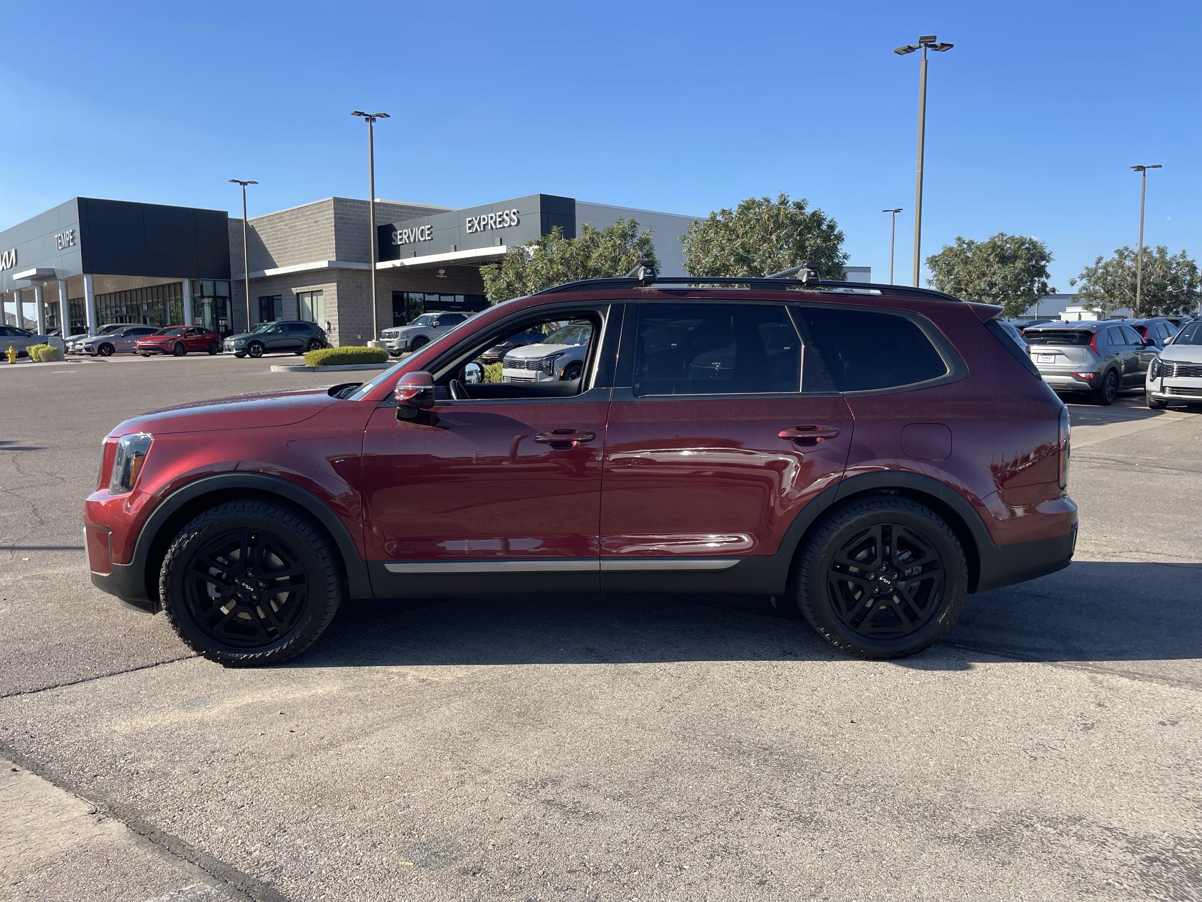 Certified 2023 Kia Telluride SX Prestige X-Line AWD/4WD image 3