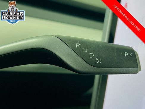 Used 2024 Tesla Model Y Long Range AWD/4WD image 17