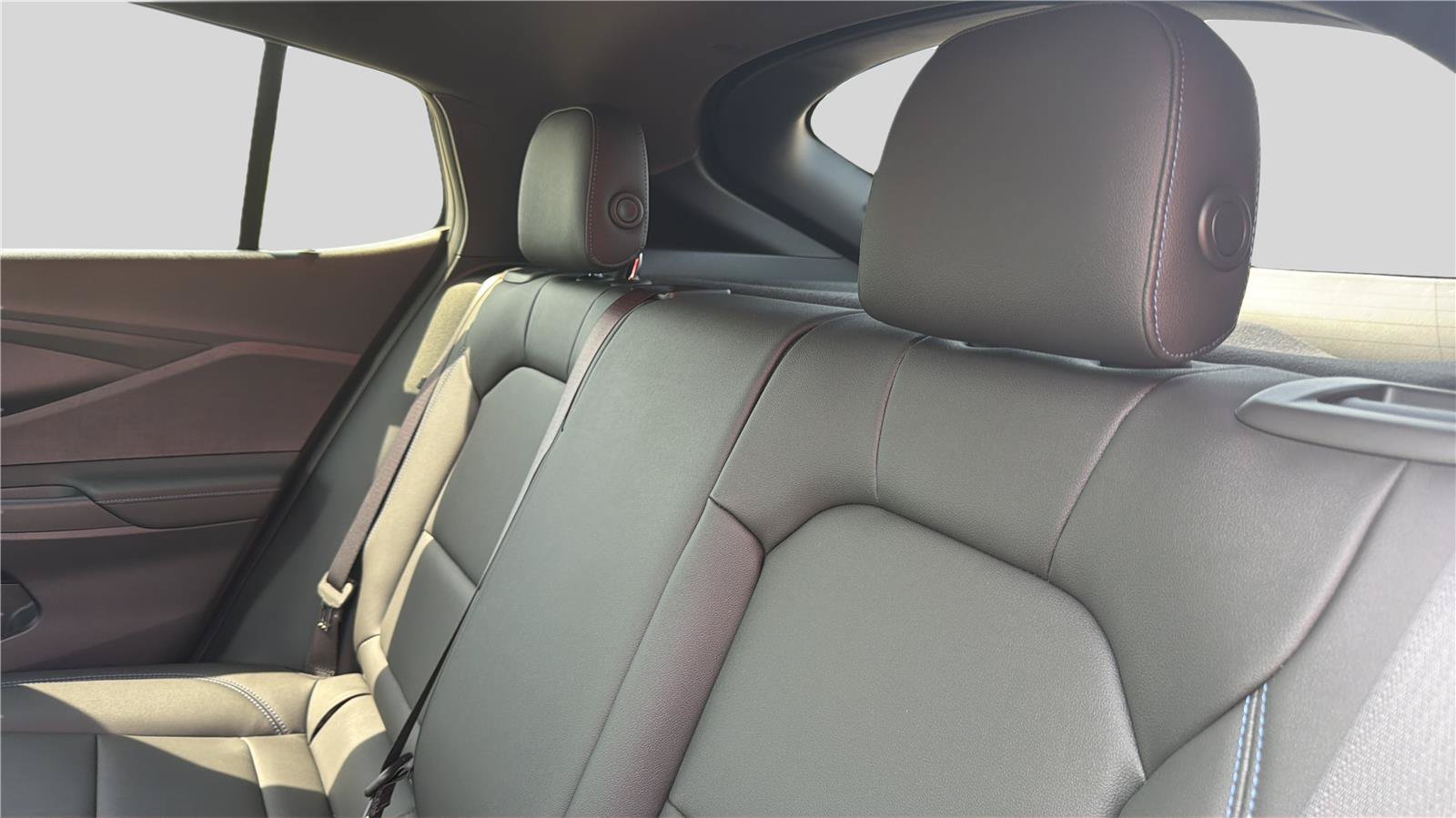 New 2026 Buick Envista Sport Touring w/ Convenience I Package FWD image 18