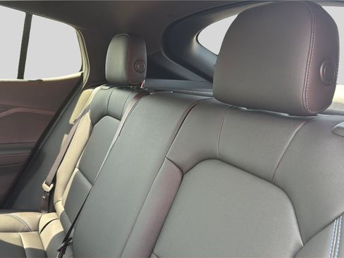 New 2026 Buick Envista Sport Touring w/ Convenience I Package FWD image 18