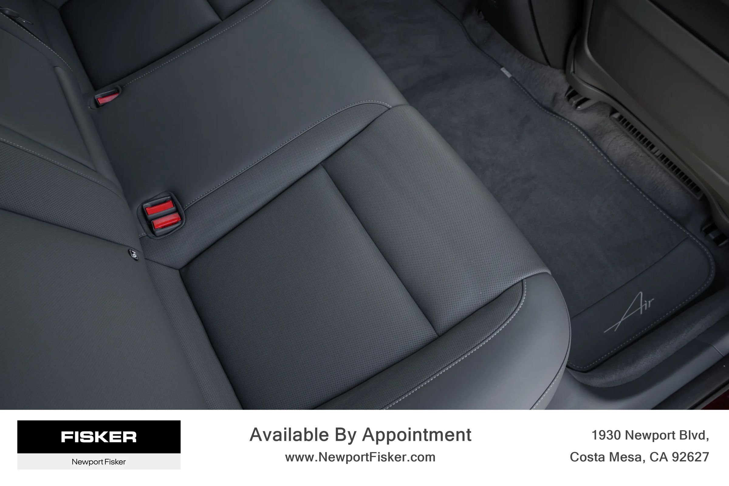 Used 2024 Lucid Air Pure RWD image 27
