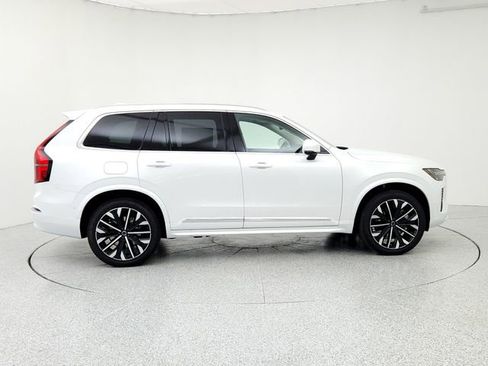 New 2025 Volvo XC90 T8 Ultra w/ Protection Package Premier image 4