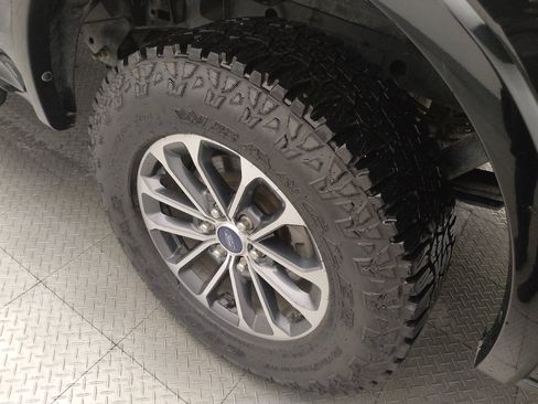 Used 2018 Ford F150 XLT w/ Equipment Group 302A Luxury RWD image 31