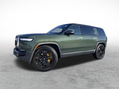 Used 2025 Rivian R1S Premium