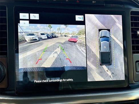 Used 2021 Ford F150 Lariat w/ Equipment Group 502A High image 14