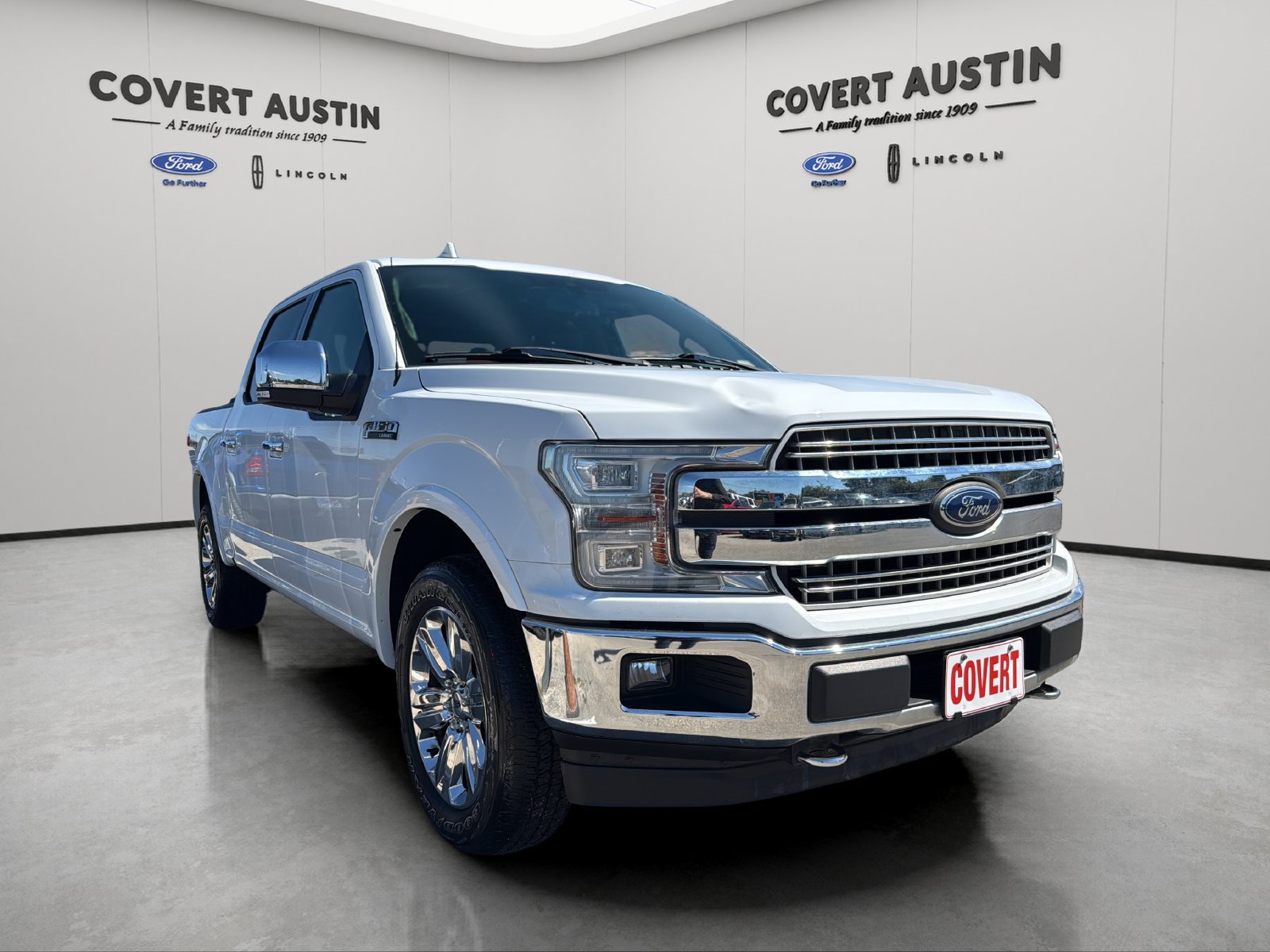 Used 2018 Ford F150 Lariat w/ Equipment Group 502A Luxury AWD/4WD image 4