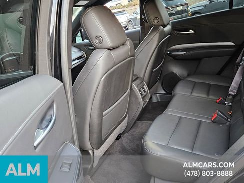 Used 2025 Cadillac XT4 Premium Luxury image 15