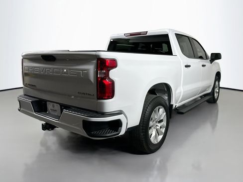 Used 2023 Chevrolet Silverado 1500 Custom image 4