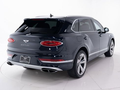 Used 2023 Bentley Bentayga Extended Wheelbase AWD/4WD image 5